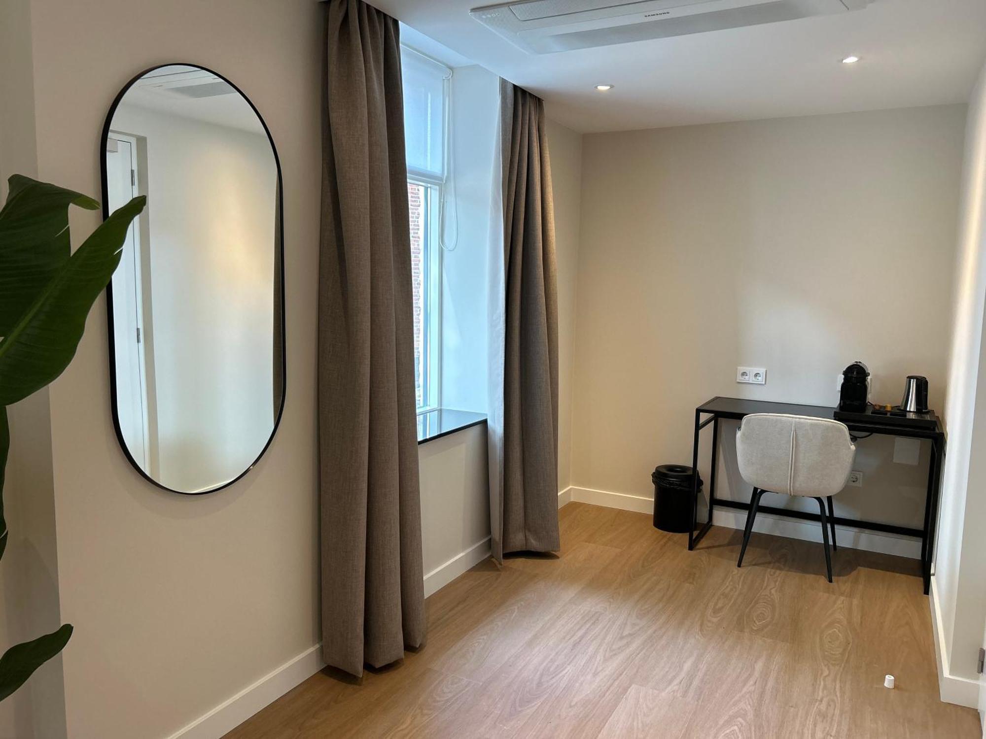 Hotel De Slapende Hollander Kaatsheuvel Luaran gambar